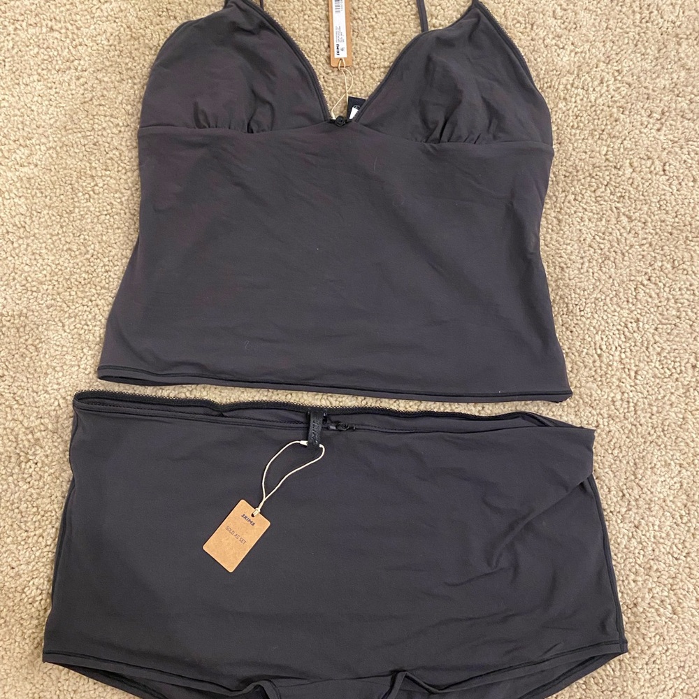 SKIMS onyx picot cami and boyshort Set XL